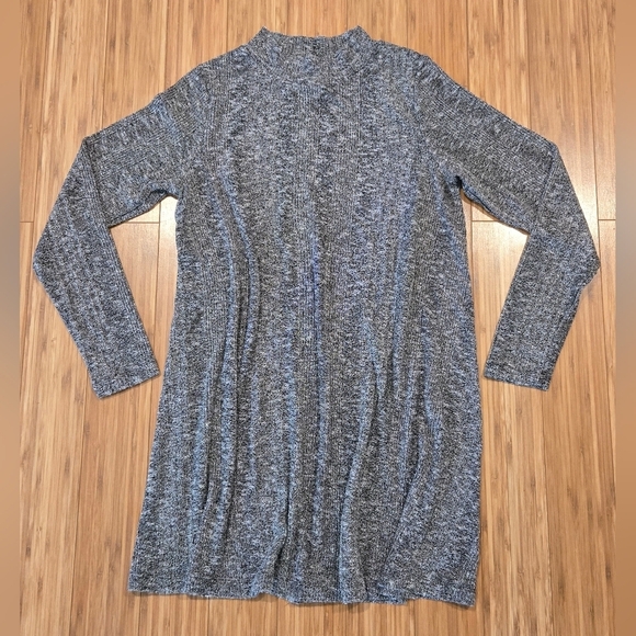 Mossimo Supply Co. Dresses & Skirts - Mossimo Long Sleeve Knit Dress
